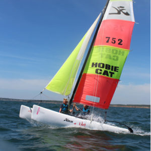 Des stages de voile pour les jeunes marins